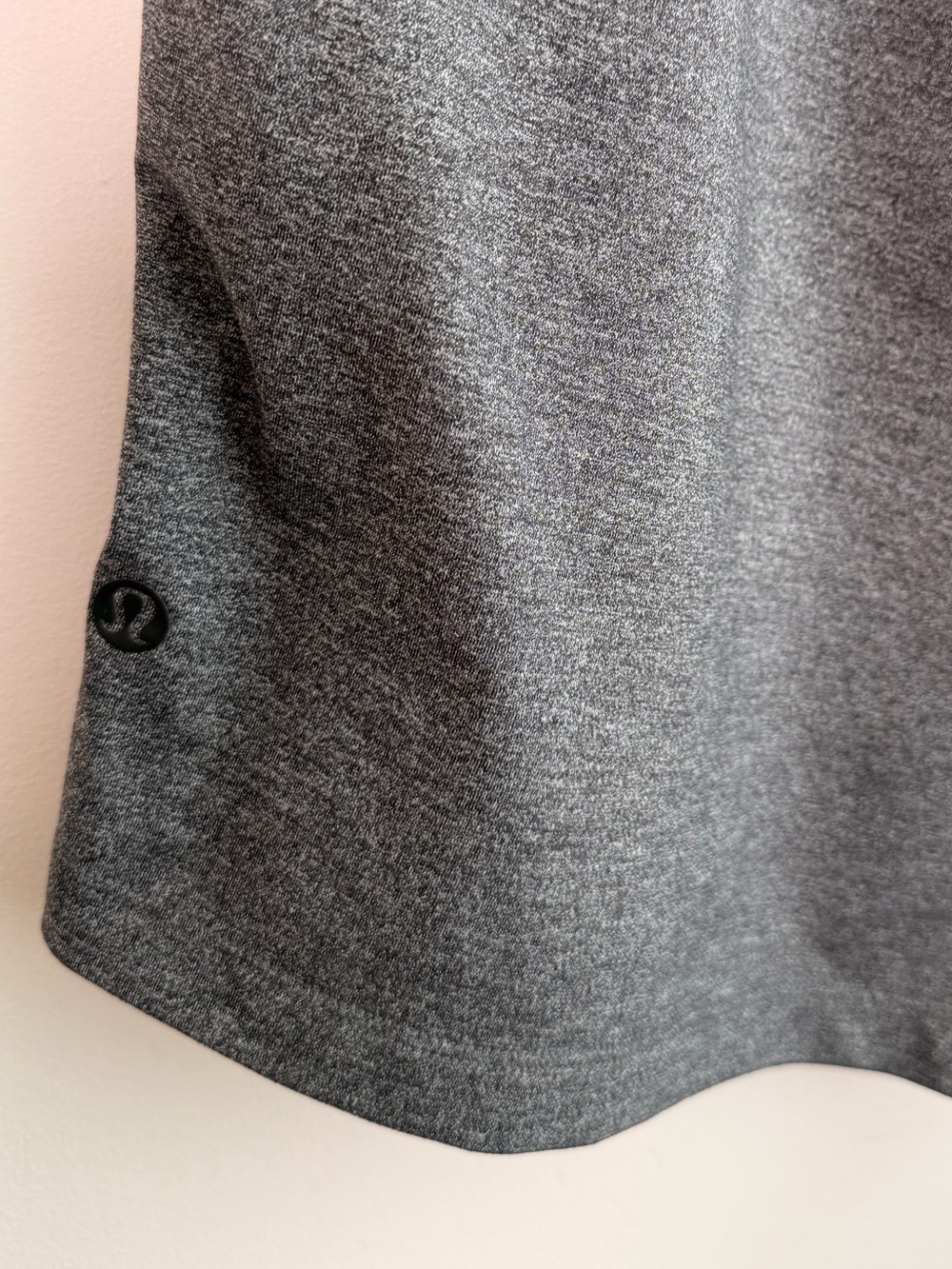 Lululemon On The Fly Short 2.5", High Rise - Picture 9 of 10